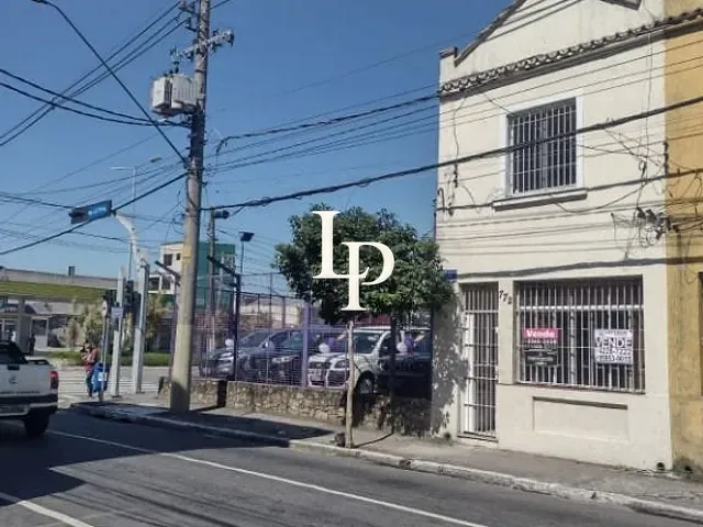 Sobrado à venda, no bairro Santo Antônio em São Caetano do Sul
