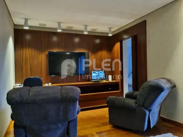 Sobrado com 284m² 3 quartos e 5 banheiros, à venda, no bairro Jardim Franca em São Paulo
