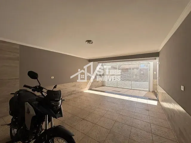 Sobrado com 200m² 2 quartos e 2 banheiros, à venda, no bairro Jd Ipe em Andradas