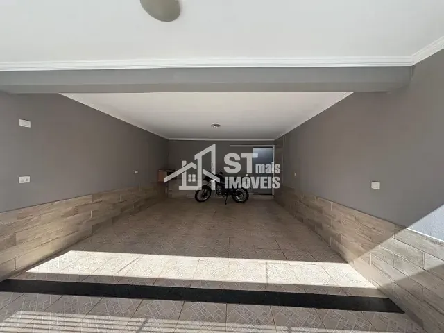 Sobrado com 200m² 2 quartos e 2 banheiros, à venda, no bairro Jd Ipe em Andradas