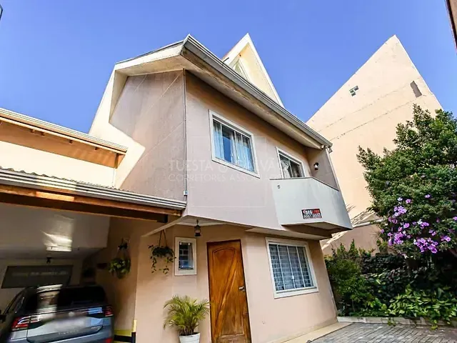 Sobrado com 152m² 3 quartos e 3 banheiros, à venda, no bairro Capão da Imbuia em Curitiba