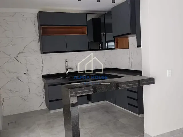 Sobrado com 186m² 4 quartos e 3 banheiros, à venda, no bairro Parque São Domingos em Pindamonhangaba
