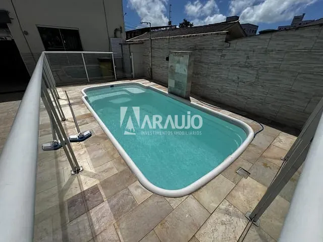 Sobrado com 187m² 3 quartos e 4 banheiros, à venda, no bairro São Vicente em Itajaí