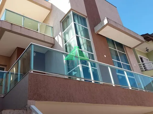Sobrado com 300m² 3 quartos e 2 banheiros, à venda, no bairro Jardim Vila Galvão em Guarulhos