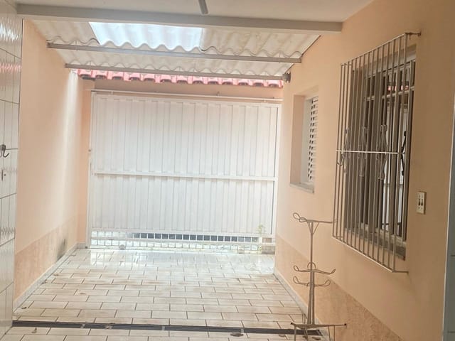 Foto do Sobrado - Casa dos sonhos no Jardim Simus, encantadora residência oferece conforto, por R$520.000. Com 3 dormitórios, incluindo 1 suíte, esta casa é perfeita para você! | Bella Casa Imob