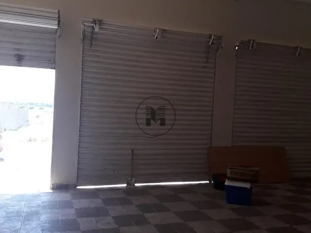 Sobrado com 390m² 3 quartos e 2 banheiros, à venda, no bairro Residencial Village Santana em Guaratinguetá