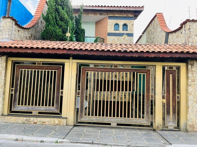 Sobrado com 330m² 4 quartos e 2 banheiros, à venda, no bairro Vila Antonieta em São Paulo