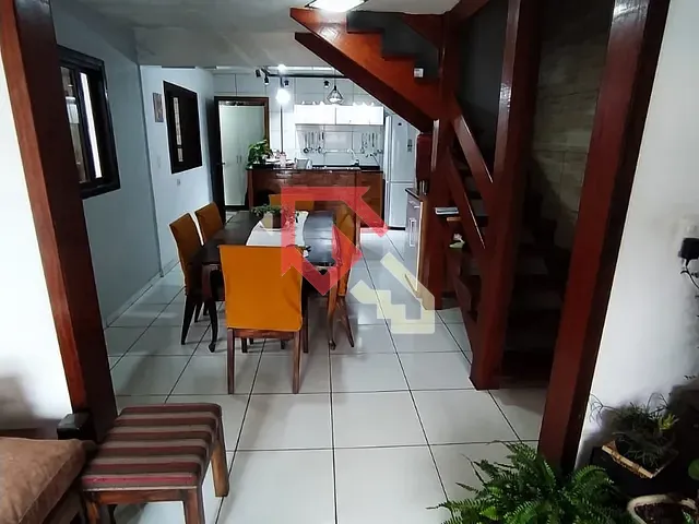 Sobrado 2 quartos e 3 banheiros, à venda, no bairro Alto da Boa Vista em Mauá