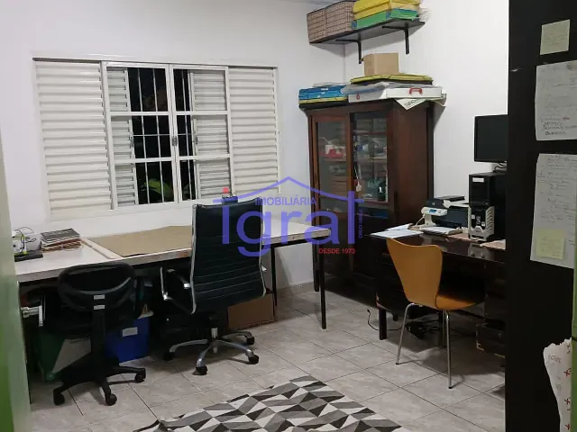 Sobrado com 198m² 3 quartos e 4 banheiros, para alugar, no bairro Vila Guarani (Z Sul) em São Paulo