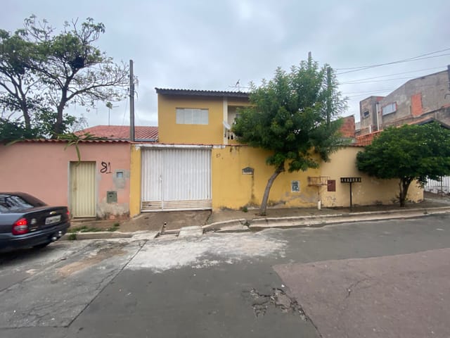 Sobrado com 135m² 3 quartos e 3 banheiros, à venda, no bairro Conjunto Habitacional Parque da Floresta em Campinas