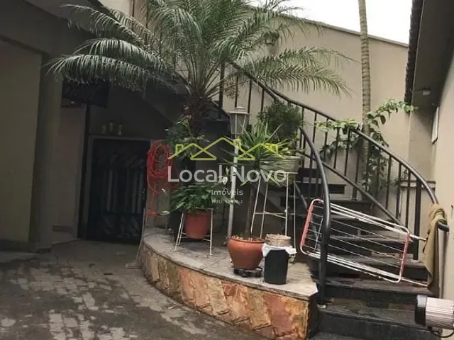 Sobrado com 250m² 3 quartos e 4 banheiros, à venda, no bairro Jardim Maria Helena em Guarulhos