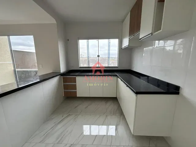 Sobrado com 171m² 3 quartos e 3 banheiros, à venda, no bairro Fazendinha em Curitiba
