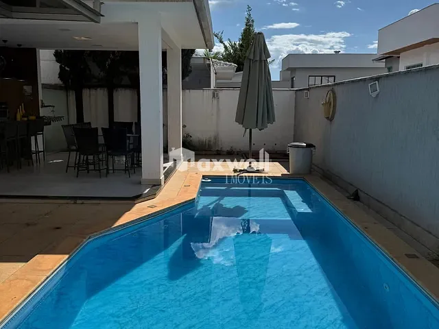 Sobrado com 416m² 4 quartos e 4 banheiros, à venda, no bairro Jardins Madri em Goiânia