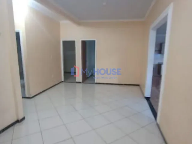 Sobrado 5 quartos e 3 banheiros, à venda, no bairro Centro em Ilhéus