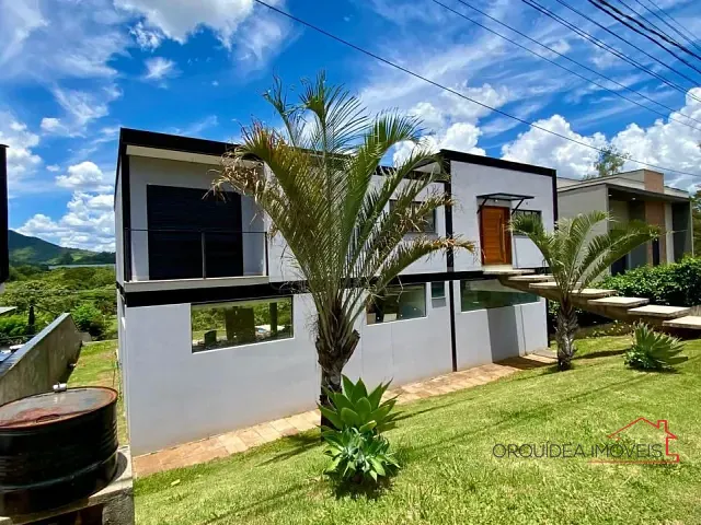 Sobrado com 800m² 3 quartos e 5 banheiros, à venda, no bairro Condomínio Serra da Estrela em Atibaia
