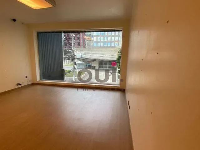 Sobrado com 188m² 4 quartos e 2 banheiros, para alugar, no bairro Vila Olímpia em São Paulo
