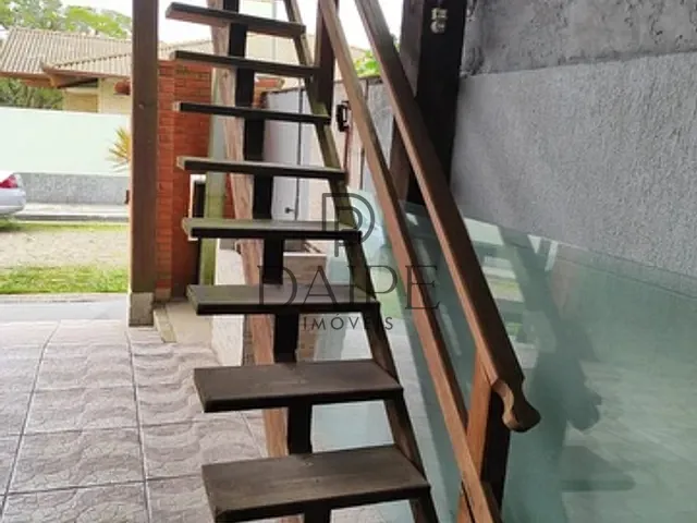 Sobrado com 120m² 2 quartos e 2 banheiros, à venda, no bairro centro  em Imbé