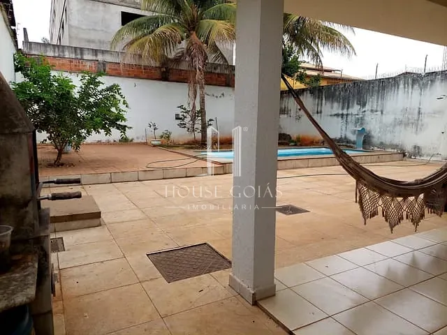 Sobrado com 468m² 4 quartos e 1 banheiro, à venda, no bairro Jardim América em Goiânia