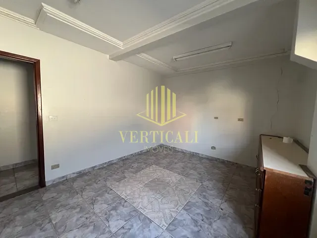 Sobrado com 360m², para alugar, no bairro Bosque da Saúde em Cuiabá