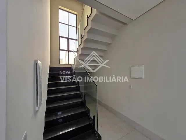 Sobrado 3 quartos e 3 banheiros, à venda, no bairro Jardim Maringá em Sinop