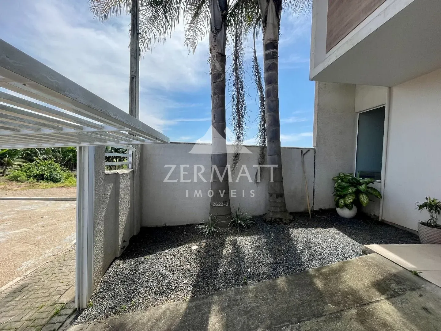 Sobrado com 3 dormitórios à venda, 110 m - Santa Terezinha - Gaspar/SC — foto 2