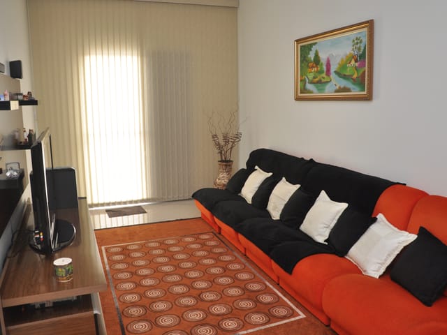 Sobrado com 240m² 4 quartos e 5 banheiros, à venda ou para alugar, no bairro Vila Camilópolis em Santo André