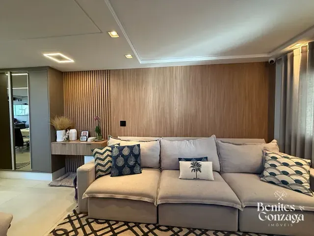 Sobrado com 150m² 3 quartos e 3 banheiros, à venda, no bairro Parque Lagoa Dourada em Maringá