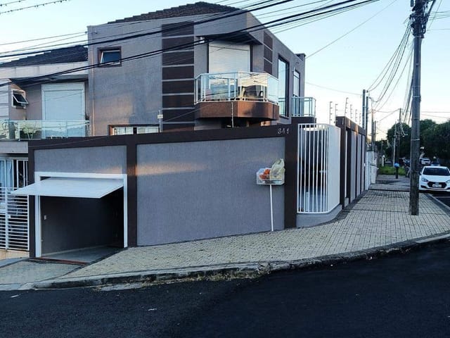 Sobrado com 168m² 4 quartos e 4 banheiros, à venda, no bairro Oficinas em Ponta Grossa