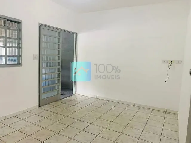 Sobrado com 380m² 4 quartos e 3 banheiros, à venda, no bairro Vila Paiva em São José dos Campos