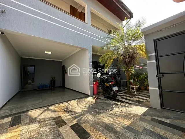 Sobrado com 150m² 3 quartos e 3 banheiros, à venda, no bairro Jardim Novo Horizonte em Americana
