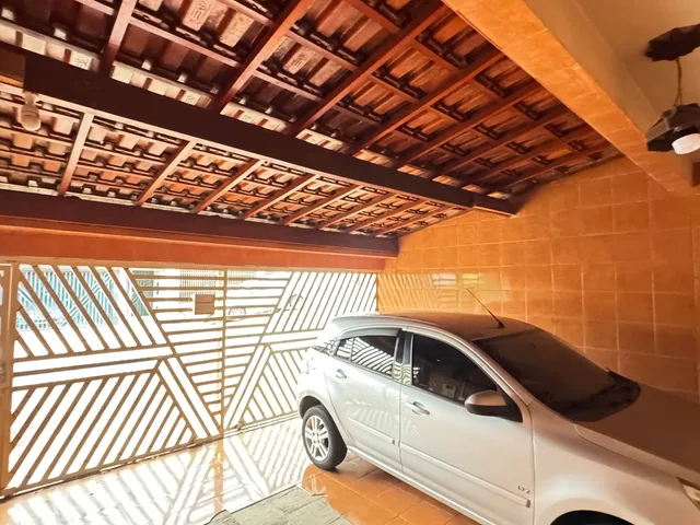 Sobrado com 150m² 4 quartos e 2 banheiros, à venda, no bairro Jardim XI de Agosto em Tatuí