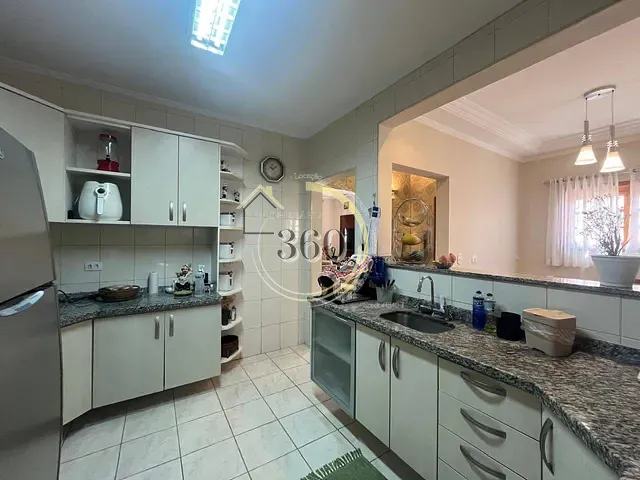 Sobrado 2 quartos e 2 banheiros, à venda, no bairro Vila Santa Teresa (Zona Leste) em São Paulo