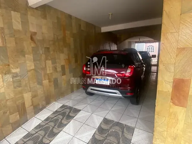 Casa com 380m² 3 quartos e 2 banheiros, à venda, no bairro Parque Residencial Laranjeiras em Serra