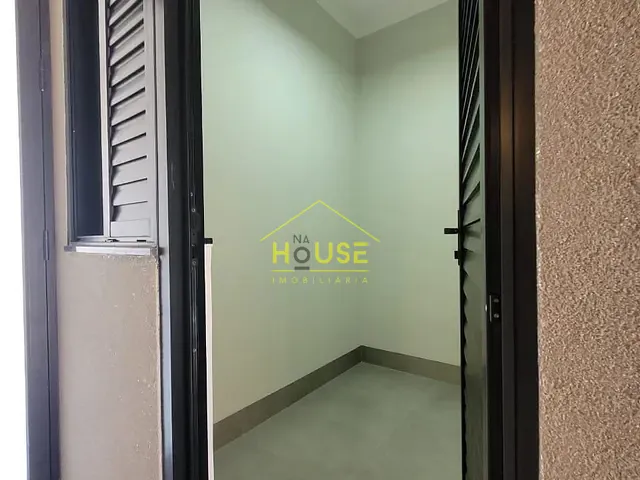 Sobrado com 210m² 3 quartos e 5 banheiros, à venda, no bairro Cecap II em Votuporanga