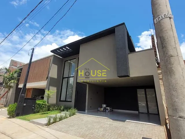 Sobrado com 210m² 3 quartos e 5 banheiros, à venda, no bairro Cecap II em Votuporanga