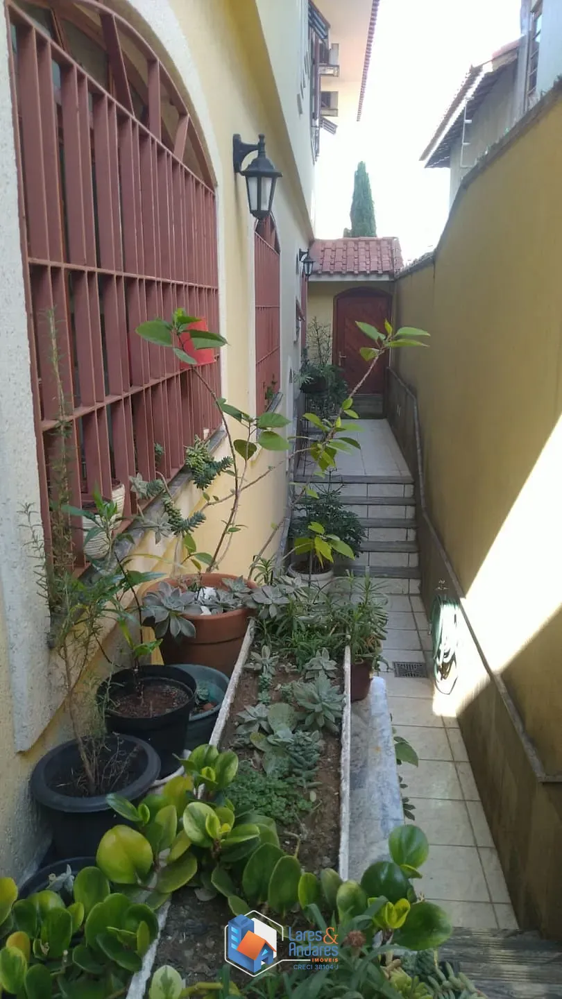 Sobrado, 3 quartos, 300 m² - Foto 2