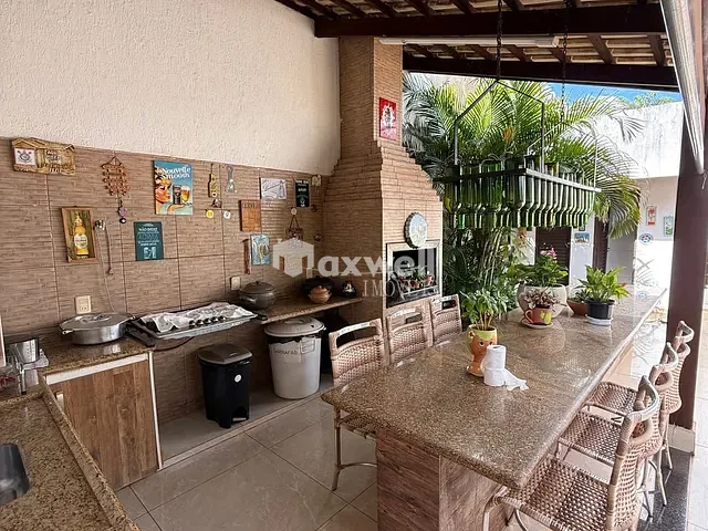 Sobrado com 425m² 6 quartos e 6 banheiros, à venda, no bairro Jardim Atlântico em Goiânia