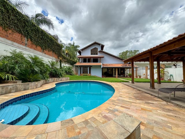 Foto do Sobrado - Sobrado à venda, 4 quartos, Bela Suiça, Londrina, PR | Grupo Mitral Imóveis