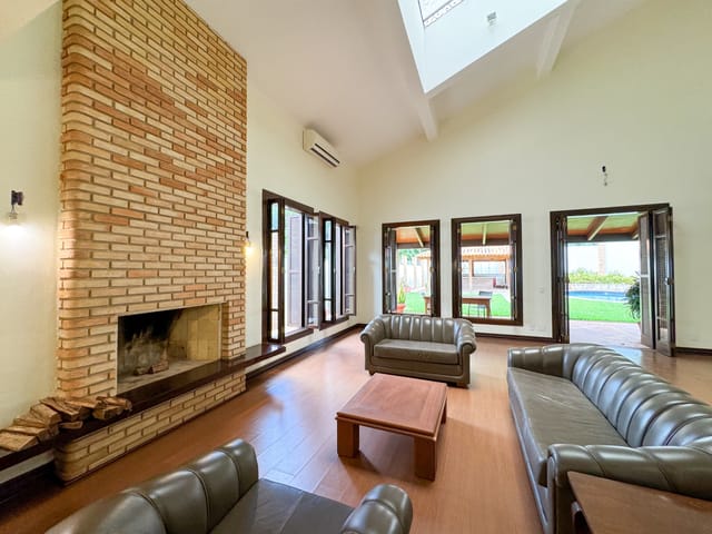 Foto do Sobrado - Sobrado à venda, 4 quartos, Bela Suiça, Londrina, PR | Grupo Mitral Imóveis