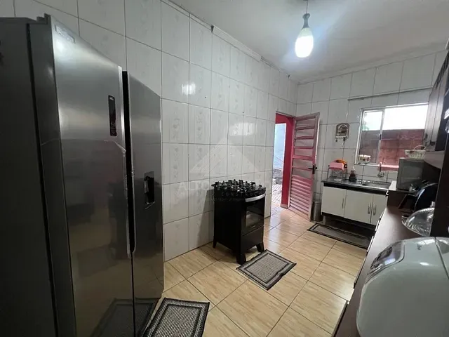 Sobrado com 240m² 2 quartos e 1 banheiro, à venda, no bairro Vila Bocaina em Mauá