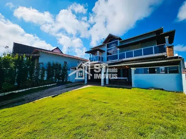 Sobrado com 300m² 4 quartos e 2 banheiros, à venda, no bairro Clube UVA em Andradas