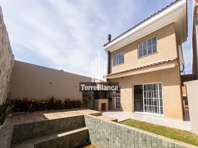Sobrado com 150m² 3 quartos e 2 banheiros, à venda, no bairro Colônia Dona Luiza em Ponta Grossa