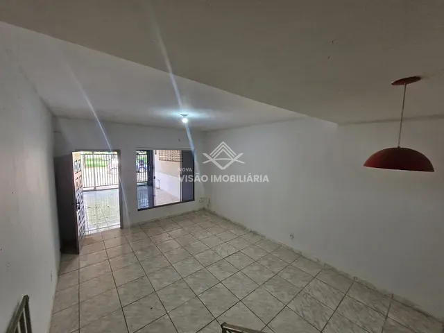 Sobrado 2 quartos e 2 banheiros, à venda, no bairro Setor Residencial Sul em Sinop