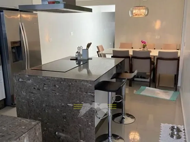 Sobrado com 120m² 3 quartos e 4 banheiros, à venda, no bairro Vila Rio Branco em São Paulo