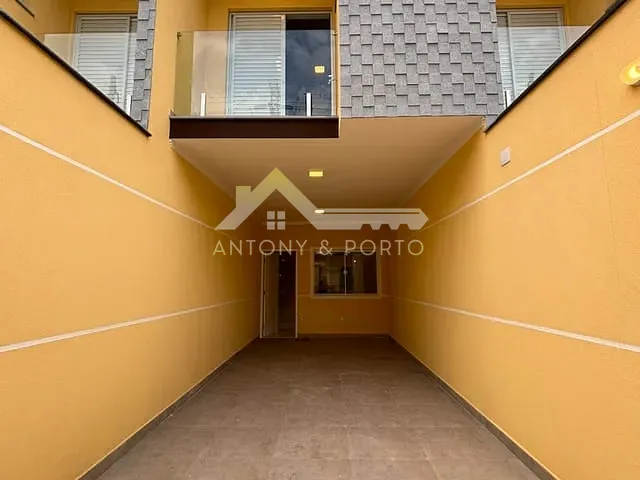 Sobrado 3 quartos e 2 banheiros, à venda, no bairro Vila Medeiros em São Paulo