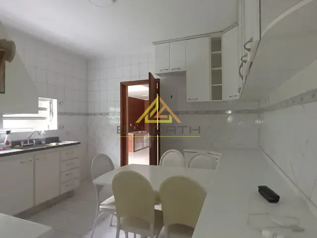 Sobrado com 200m² 5 quartos e 3 banheiros, à venda, no bairro Santana em São Paulo