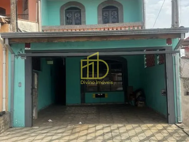 Sobrado com 125m² 3 quartos e 2 banheiros, à venda, no bairro Jardim Altos do Itavuvu em Sorocaba