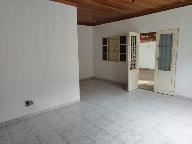 Foto do Sobrado - Sobrado  à venda, Parque São Francisco - Guaratinguetá/SP | Imobiliária Domos