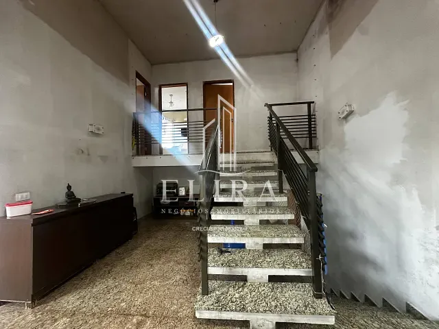 Sobrado com 207m² 2 quartos e 3 banheiros, à venda, no bairro Jardim Boer I em Americana