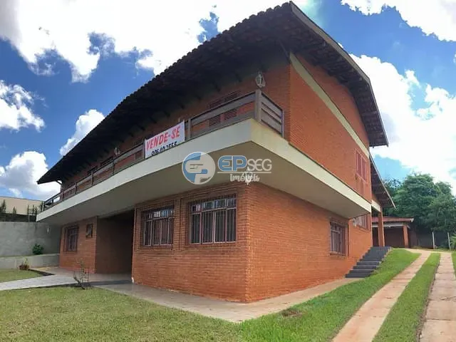 Sobrado com 1000m² 4 quartos e 3 banheiros, à venda, no bairro Colina Verde em Londrina